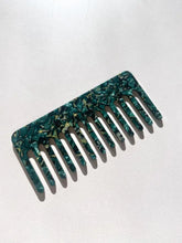 Load image into Gallery viewer, WIDE TOOTH ACETATE COMBS