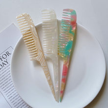 Load image into Gallery viewer, Acetate Plate Long Handle Pointed Tail Comb Anti-static Hairdressing Comb Cross Border
